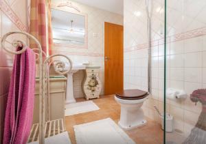 Luxurious House in Braga with Pool
