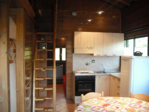 Comfortable Chalet in Giarola with Mountain View