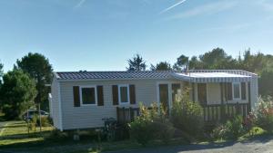 Maisons de vacances Bungalow confortable a Gastes + Piscine : photos des chambres