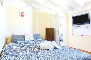 Charming House in Costa Calma with Mountain View and Terrace