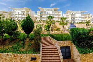 Bright apartment with sea view in Albufeira - 62 m², Pool