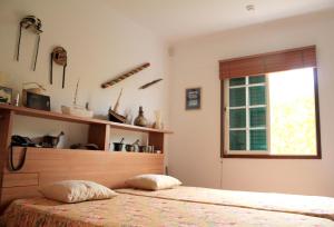 Welcoming House with Mountain View in Porto Santo