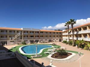 Cozy studio in Costa del Silencio 45 m² with sea view