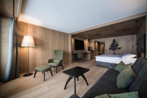 Double Room with Mountain View room in Romantik Hotel Cappella