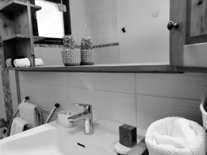 Appartements Bed and Break Annecy, appartement 90m2 avec parking, balcons : photos des chambres