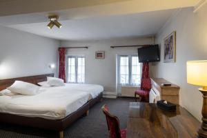 Hotels Hotel des Tonneliers : photos des chambres