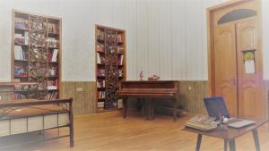 Kutaisi Center Guesthouse