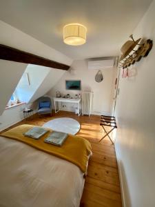 B&B / Chambres d'hotes La maison de Montaboulin : photos des chambres