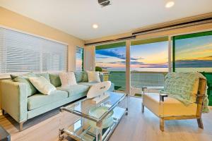 One-Bedroom Holiday Home room in Upper Beach Front Escape Unit B