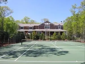 Villa Azeeka - Luxury with pool - بريدجهامبتون