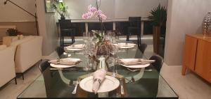 Lindo apartamento na rua do Shopping da Gávea com vaga