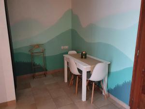 B&B / Chambres d'hotes Auverg'Nature chambre Combrailles massage ayurvedique : photos des chambres