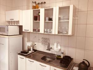 EXCELENTE apartamento próximo ao mar em Canasvieiras