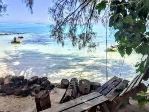 MOOREA - Local Spirit 4 - Hauru