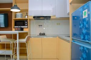 Grand Kamala Lagoon Studio Apartment with Modern Interior By Travelio