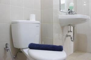 Spacious 3BR Apartment Parahyangan Residence near UNPAR By Travelio