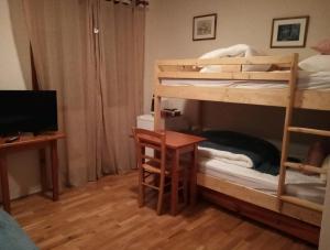 Hotels Gite - Auberge du Midi : Chambre Lits Jumeaux Standard