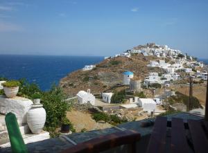 Agnanti Traditional Sifnos Greece