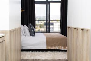 Menlyn Apartment - Marble Print