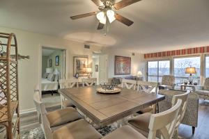 4 Mi to Lake Unit with Pool Access in Fairfield Bay