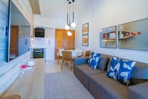 Oka Beach Resort #404G - Conforto por Carpediem