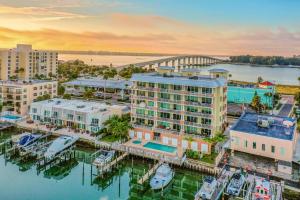 Dolphins Cove - Clearwater Beach, FL
