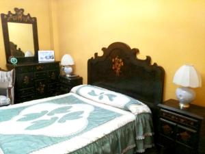 Spacious house with pool and garden in Congosto