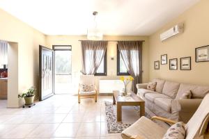 Villa with 6 bedrooms in Adelianos Kampos with private pool and WiFi Rethymno Greece