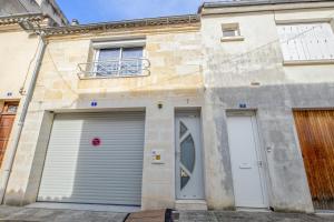 Maisons de vacances Maison d'une chambre avec vue sur la ville jardin clos et wifi a Libourne : photos des chambres