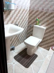 Modern Apartment with Garden and Lake View in Riambel