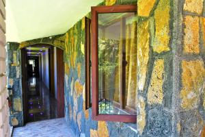 Modern Apartment with Garden and Lake View in Riambel