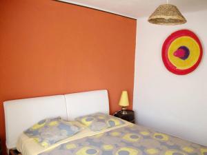 Welcoming family house in Olivetta with large garden