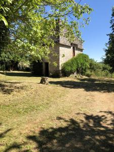 Maisons de vacances Maison d'une chambre avec jardin clos a Tour de Faure : photos des chambres