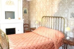 Maison charmante à Ri avec jardin et terrasse