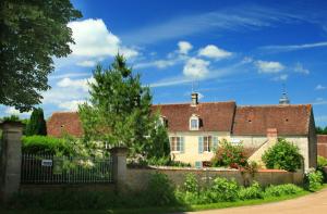 Maisons de vacances Maison de 4 chambres avec vue sur la ville jardin clos et wifi a Ri : photos des chambres