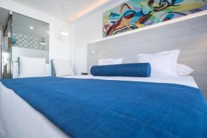 Room #36825160 room in Corralejo Surfing Colors Hotel&Apartments