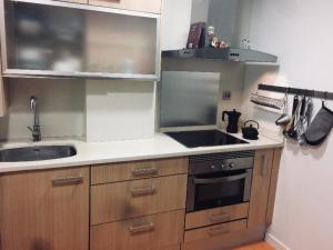 Dos Torres Bilbo Puerta del Carmen