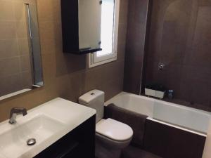 Dos Torres Bilbo Puerta del Carmen