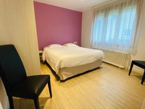 Hotels Contact hotel - Motel Les Bleuets : photos des chambres