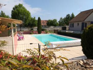 B&B / Chambres d'hotes Le Clos Gwladys : Chambre Lit Queen-Size avec Salle de Bains Commune 