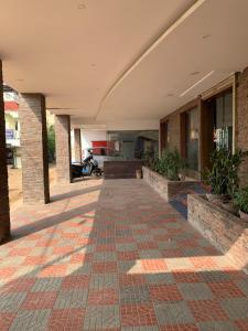 Hotel Half Moon Chennai