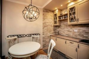 AS apartman - sa garažom