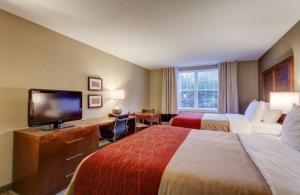 Queen Room with Two Queen Beds - Non-Smoking room in Comfort Inn & Suites Cheyenne