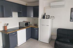 Naturiste Cap dAgde Héliopolis F 71
