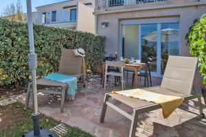 Appartements Mare location avec jardin vue mer et montagne plage et port a 2 pas : photos des chambres