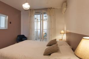 Appartements Mare appart avec jardin et bbq vue mer et montagne plage et port a 2 pas : photos des chambres