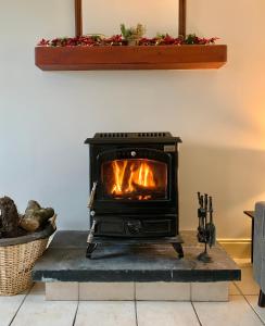 Hidden Hills Waterville - Private Farmhouse