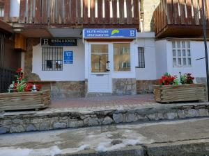 Estudio Edificio Salvia zona remontes