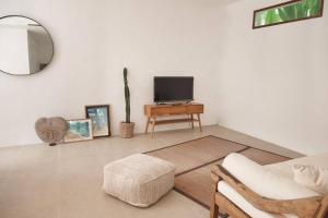 Charming 3 bedrooms villa in the heart of Canggu, Echo Beach