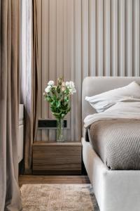 Classy Studio in Chicago, a Luxurious Condo